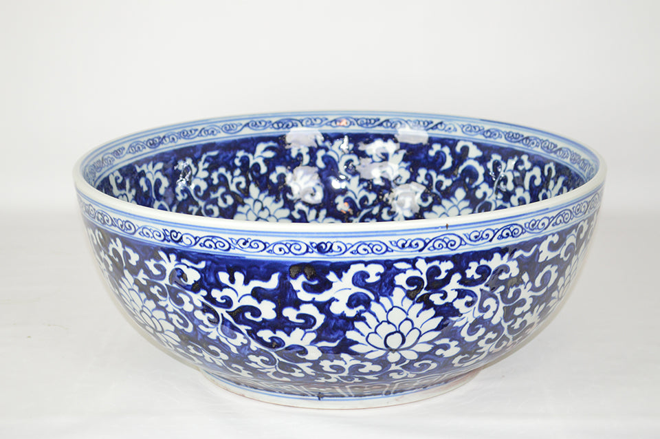 Stunning blue and white porcelain pet bowl (Large)