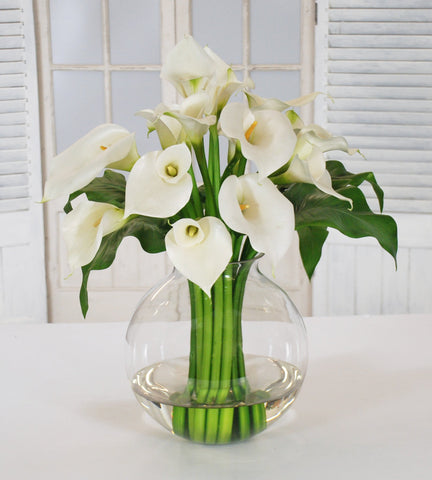 CALLA LILY IN GLASS BALL VASE #1084.WH00